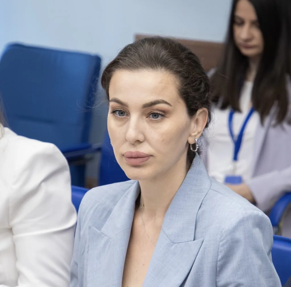 Laković: Nijedno dijete ne smije biti izloženo zlostavljanju, a posebno ne od strane onih kojima je povjereno na čuvanje, obrazovanje i vaspitanje