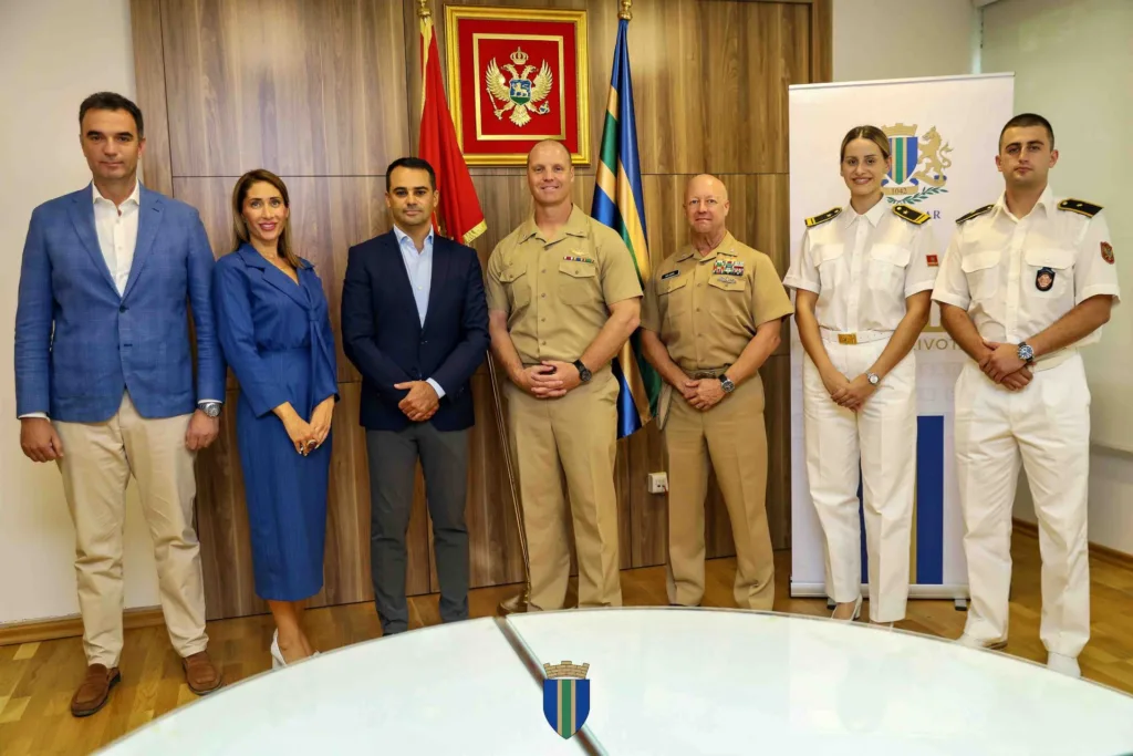 Raičević ugostio delegaciju američkog ratnog broda USS “Mount Whitney”