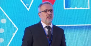 Danilović: Univerzitetska profesorica zadržana zbog mogućnosti bjekstva, a Vesna Medenica skija u Kolašinu