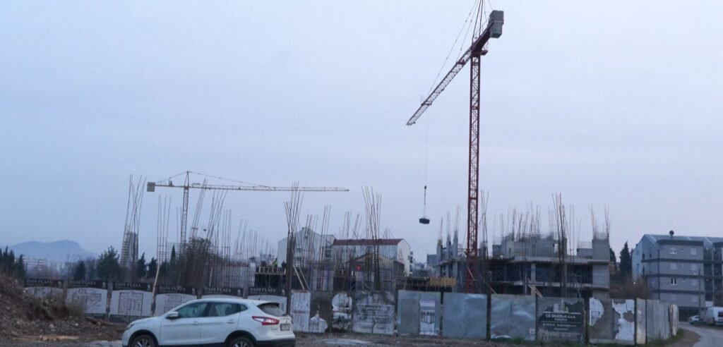 (VIDEO) Mještani ulice na Zabjelu se suočavaju sa problemima oko DUP-a: “Ozbiljno narušavanja kvaliteta života”