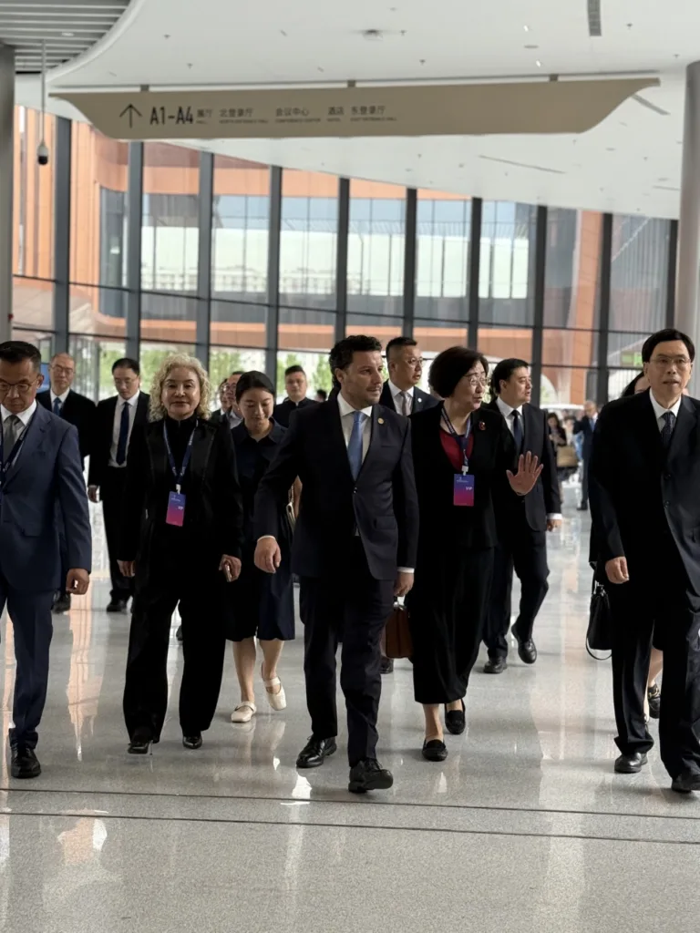 Abazović na otvaranju Foruma EU – Kina: Crna Gora je naredna članica EU