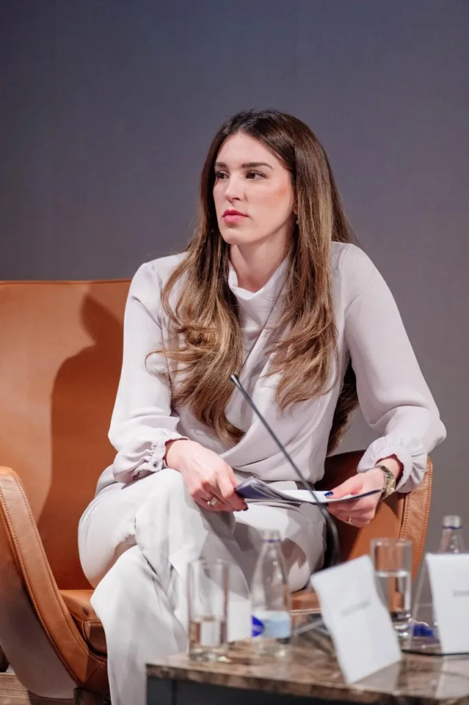 Dragović: Javni prostor ne smije postati arena borbe protiv žena koje se ucjenjivanjem žele disciplinovati