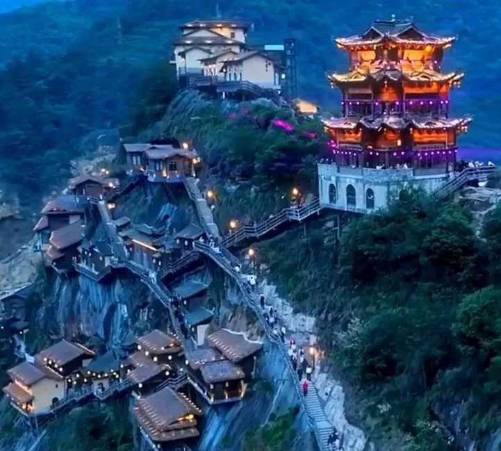 Najopasnija turistička destinacija na svijetu je na prvi pogled bajkovita dolina