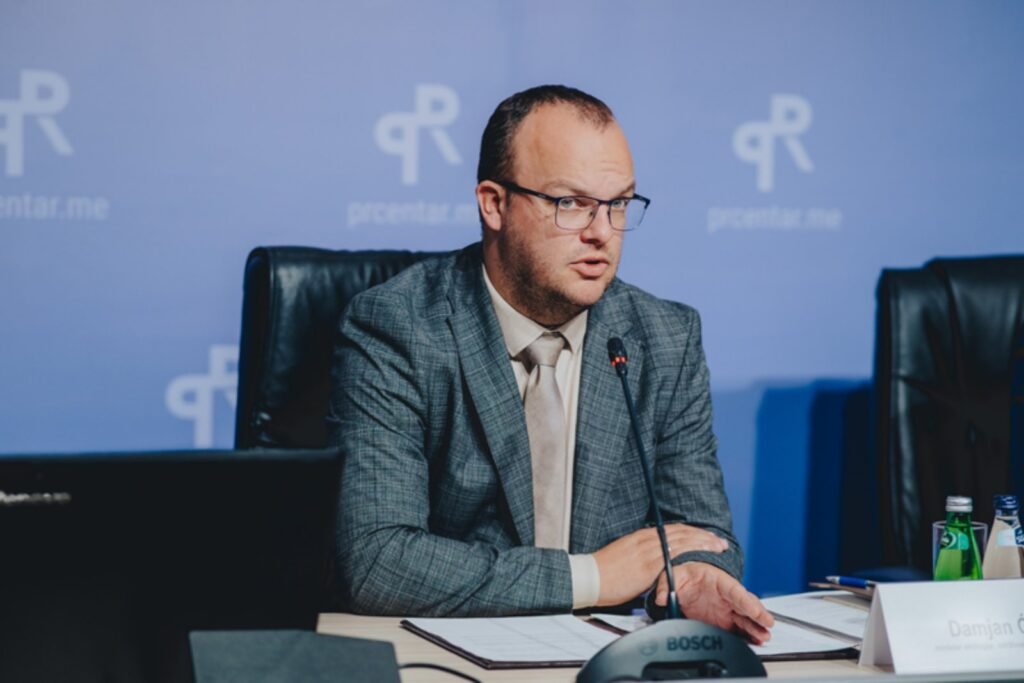 BBC o Trampovom govoru u Davosu: Evropa pred opasnom dilemom