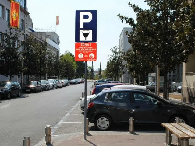 Parking servis dobija još 100 mjesta, unapređuje mobilnu aplikaciju i uvodi mogućnost plaćanja karticom