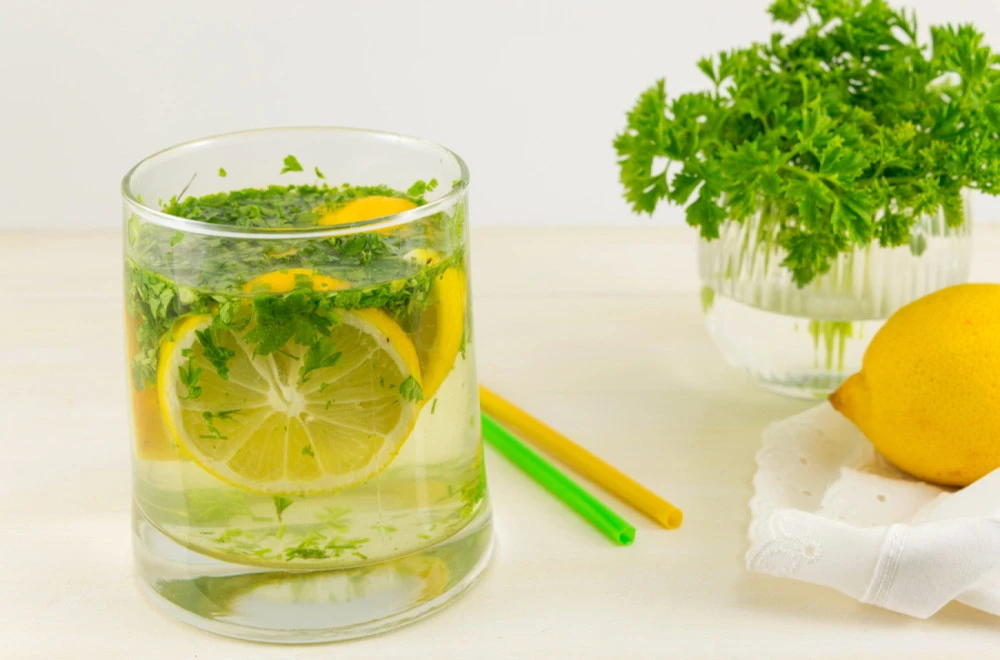 Ova dva popularna pića mogu da povećaju rizik od začepljenja arterija: Utiču na rad srca