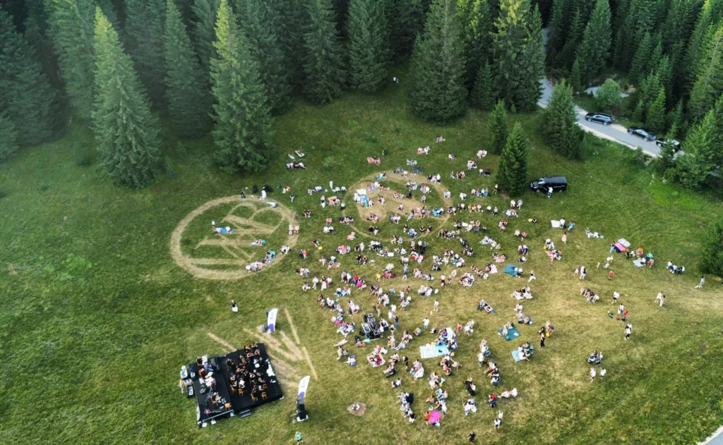 Na Žabljaku urađen najveći piktogram na travi u svijetu