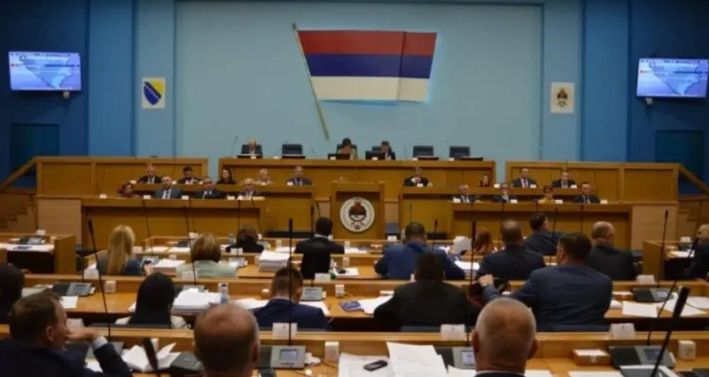 Nakon što Klub Bošnjaka nije pokrenuo veto, nova Vlada RS danas stupila na dužnost