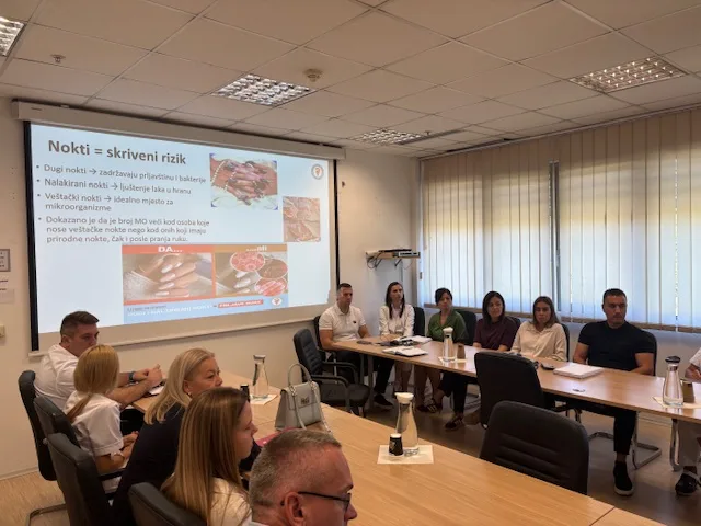 IJZ: Dugim i nalakiranim noktima građanima se ne prodaje bezbjedna hrana