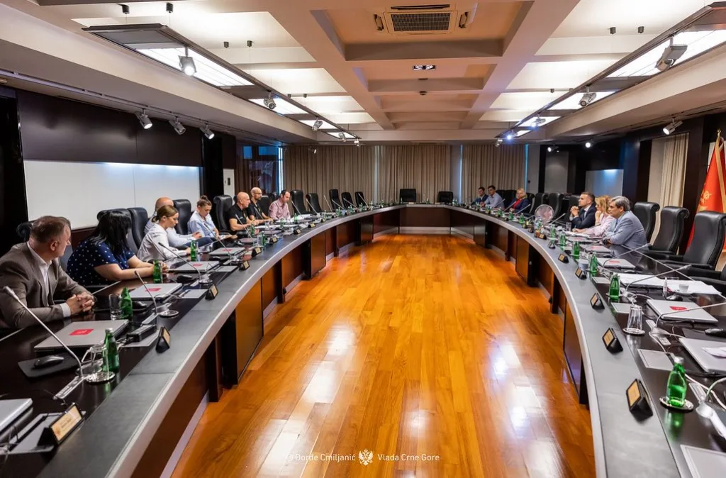 Sjutra Dan žalosti zbog smrti vojnika Božovića