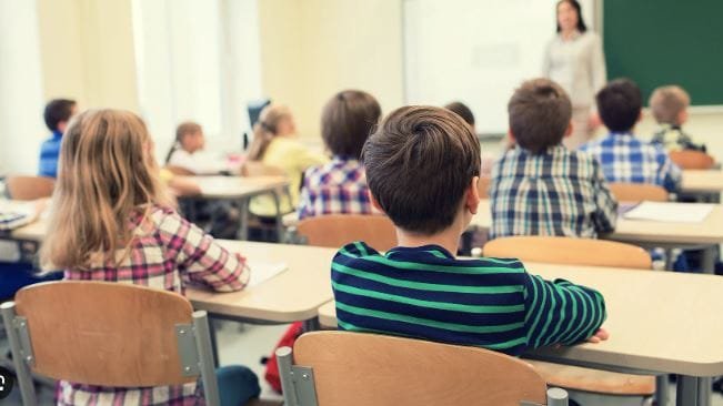 Društvo defektologa: Izražavamo zabrinutost zbog ignorisanja naše struke u reformi obrazovanja