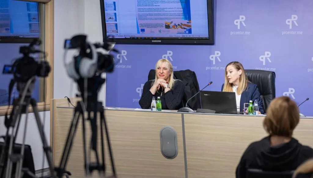 Podrška, informisanost i volja ključni za ostvarivanje roditeljstva osoba s invaliditetom