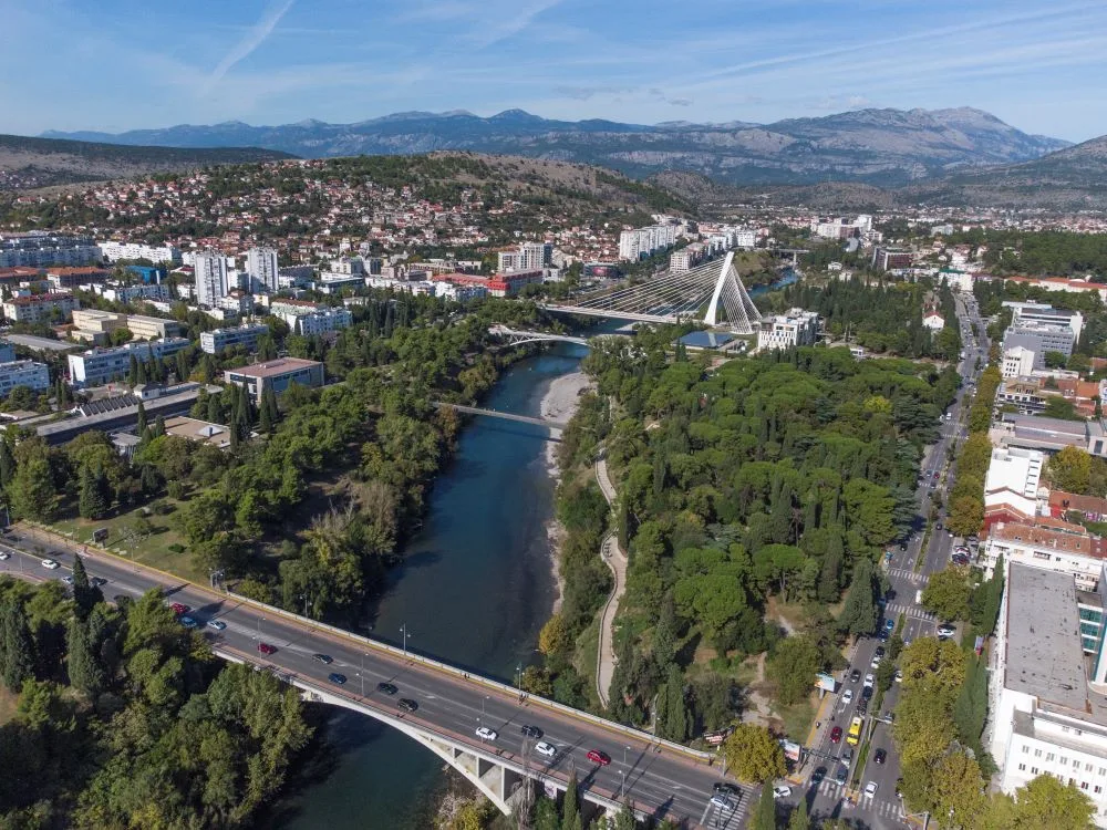 Čogurić: Crna Gora treća u Evropi po stopi zagađenosti vazduha; Đukanović: Iz budžeta 300.000 eura za analizatore