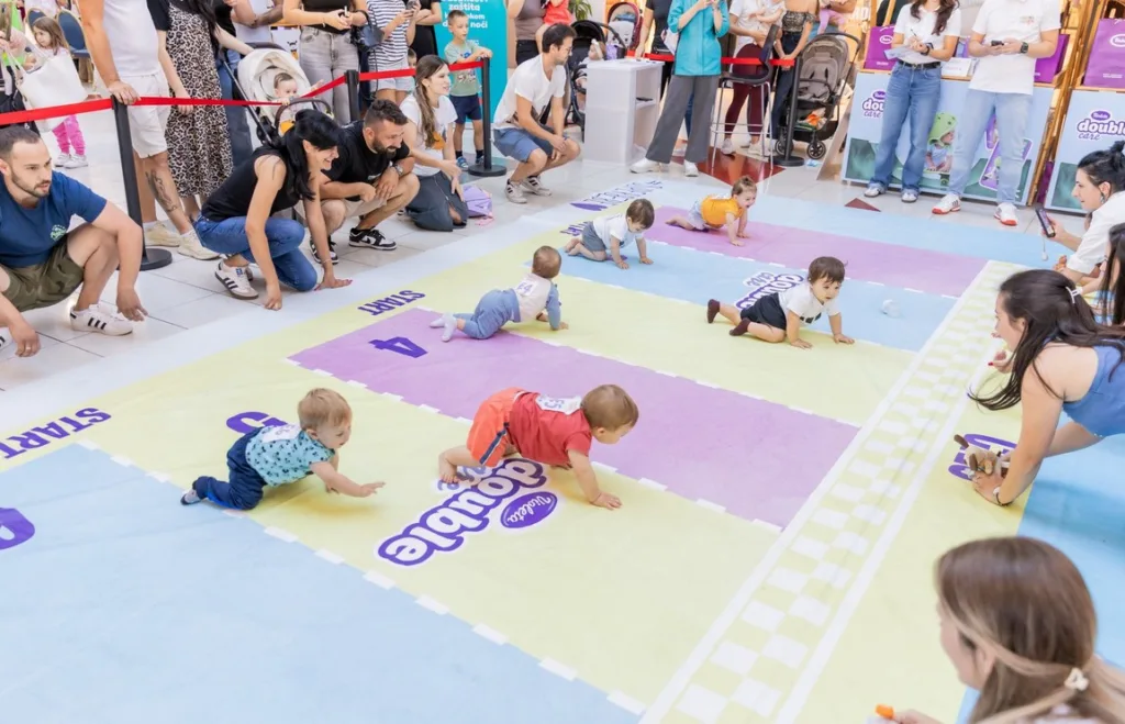 Veliki broj mališana uživao tokom Sunčanih igrarija, Magdalena Mugoša najbrža beba puzijade