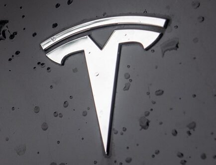 Gigantski evropski fond prodao kompletan udio u Tesli