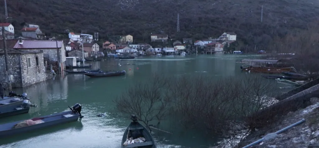 (VIDEO) Situacija u Vranjini pod kontrolom, najugroženiji pomoćni objekti