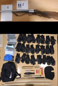 Policija kontrolisala skoro 2000 pripadnika navijačkih grupa: Uhapšena šestorica, oduzeta puška, noževi, i pirotehnika