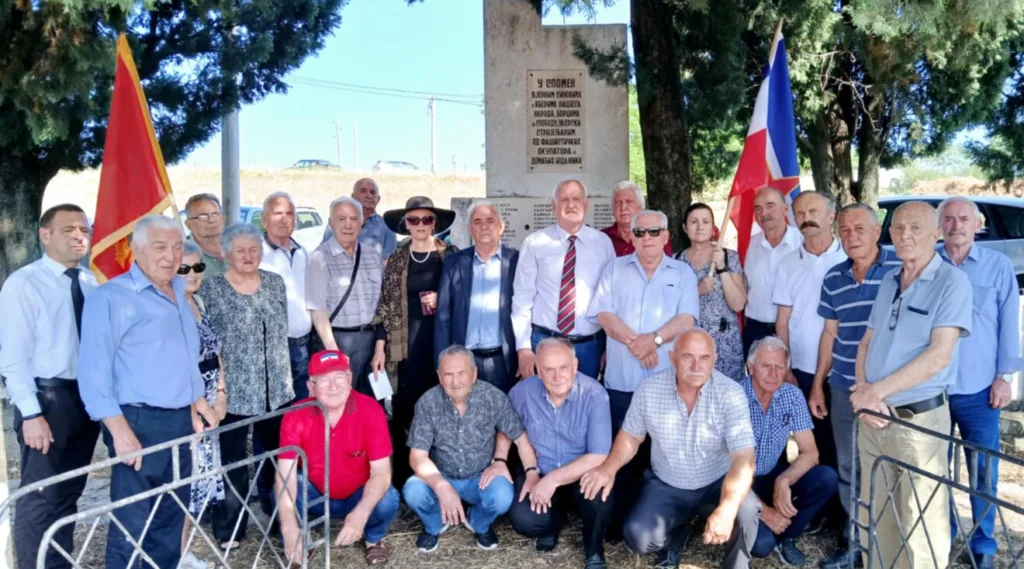 Delegacije OBNOR-a položile vijenac na Spomenik palim rodoljubima u mjestu Kuće Rakića