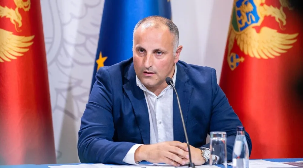 Poslovna zgrada Barske plovidbe prodata za 1,75 miliona eura