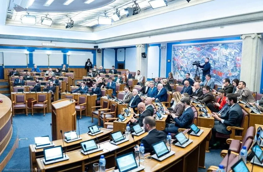 Zakazana još jedna vanredna sjednica parlamenta, na dnevnom redu više predloga zakona