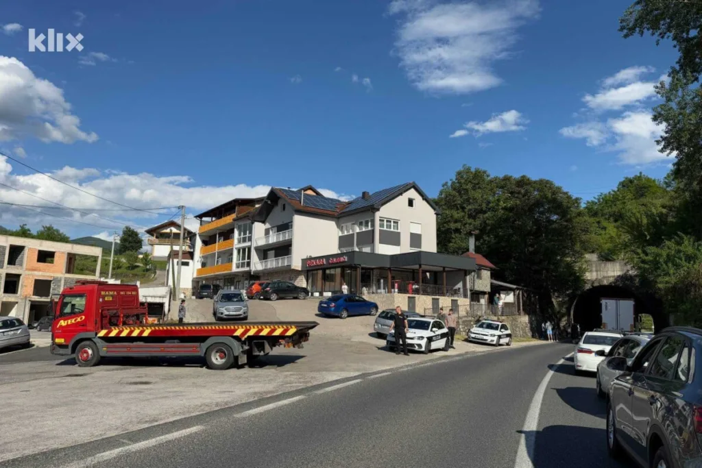 Sudar kamiona i automobila u tunelu kod Konjica, stvorile se ogromne gužve