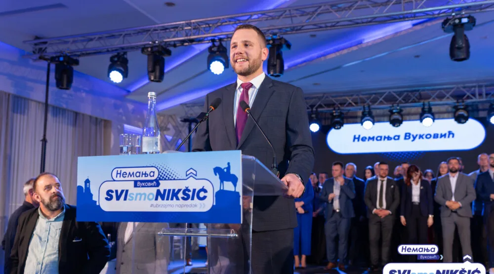 Vuković sa završne konvencije: U nedjelju da odbranimo Nikšić od Đukanovića i ubrzamo napredak grada
