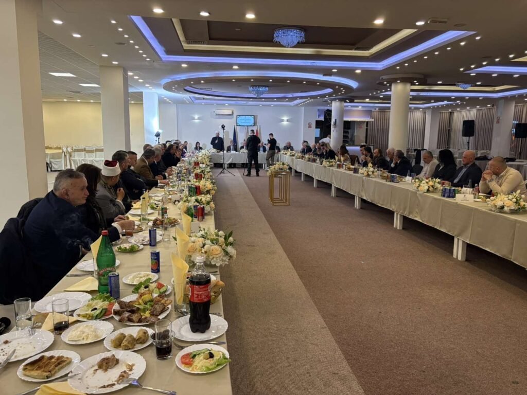 Mustafić: Ramazan nas podsjeća na vrijednost obrazovanja i identiteta