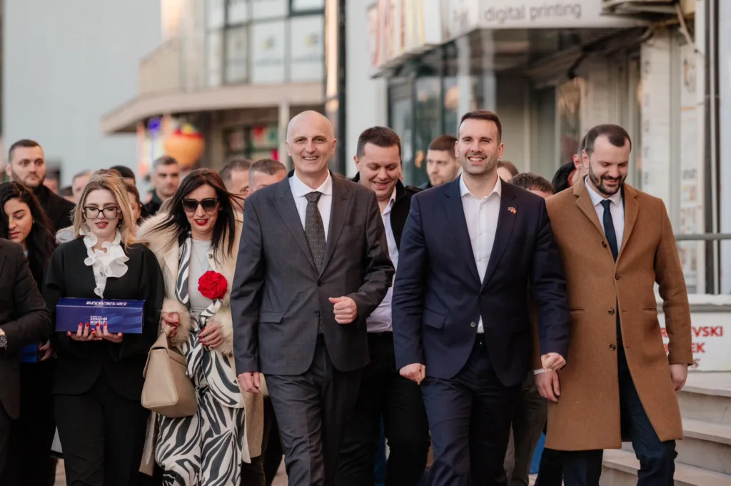 PES: DPS otvorio sukob protiv istine