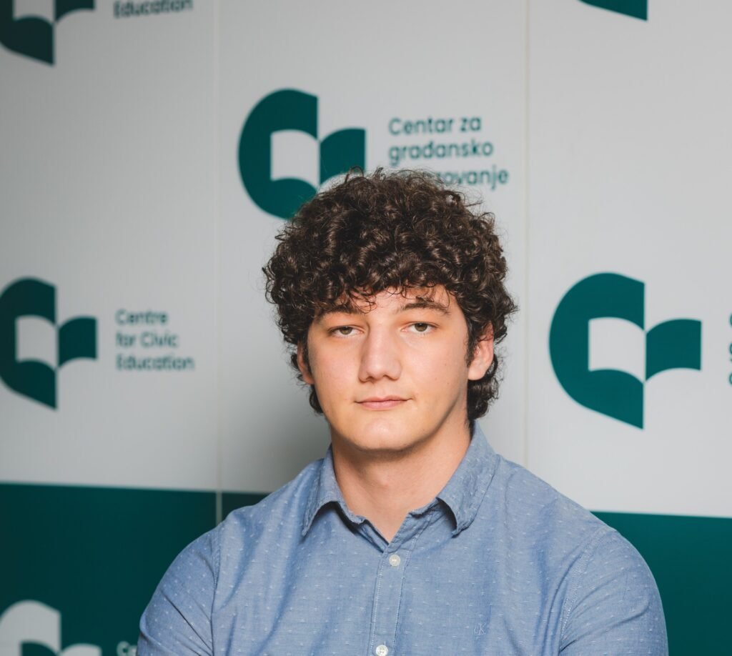 Ćalasan: Za izmjene ustavne odredbe o jeziku nema ni većine ni potrebe