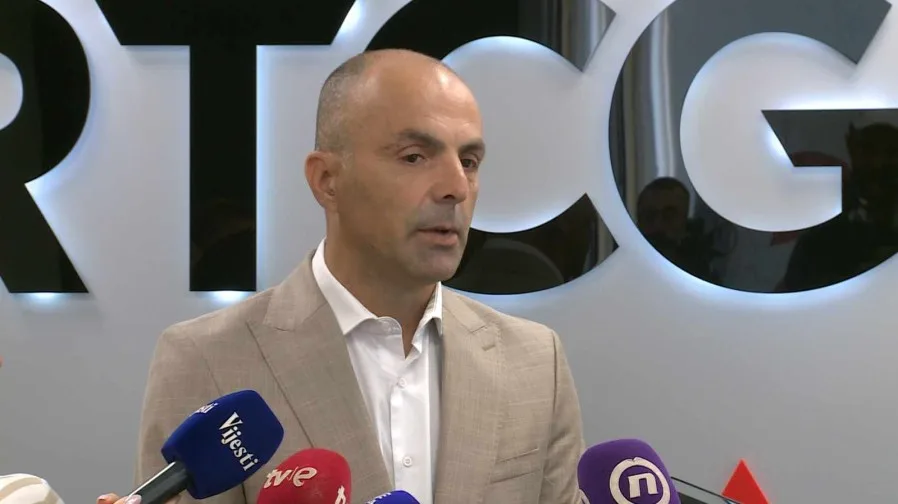 Sindikat optužuje za pritiske; Raonić: Predlažem detektor laži, kome se utvrdi da govori neistinu, da napusti RTCG