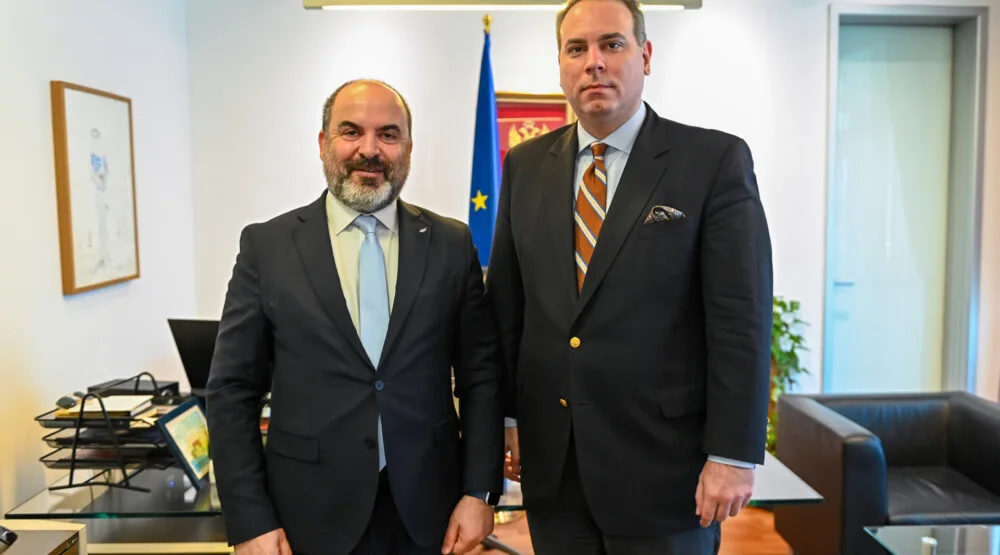 „Intenzivirati komunikaciju i saradnju sa Kiprom na svim nivoima“