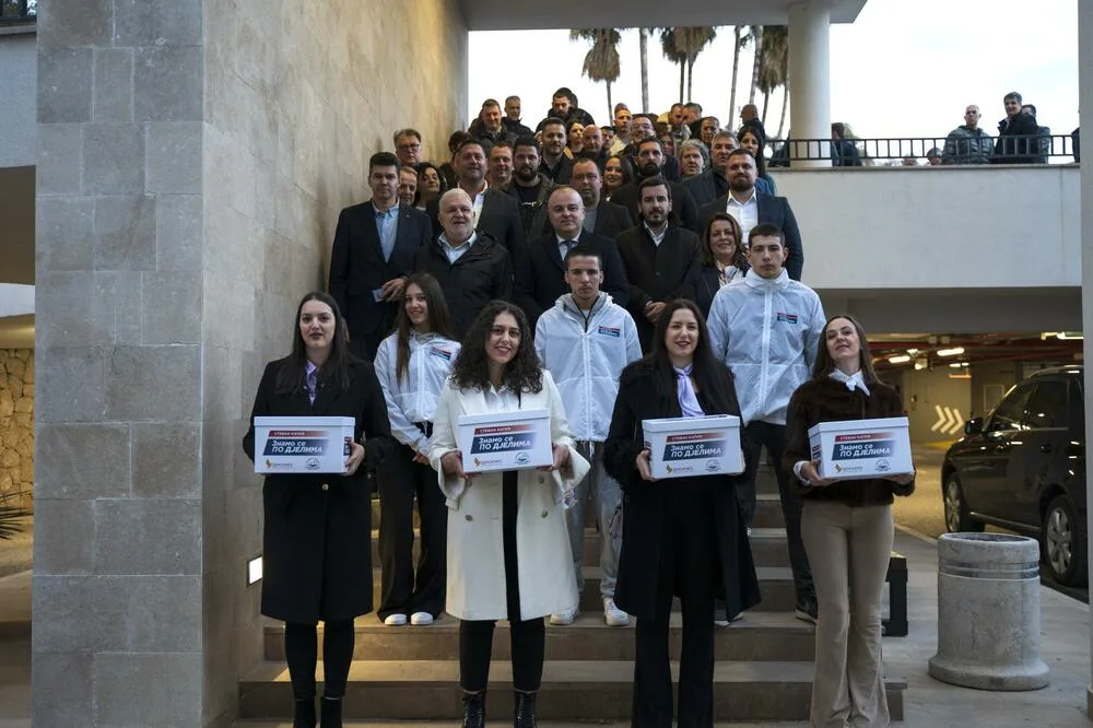 Demokrate predale listu u Herceg Novom, Katić na čelu