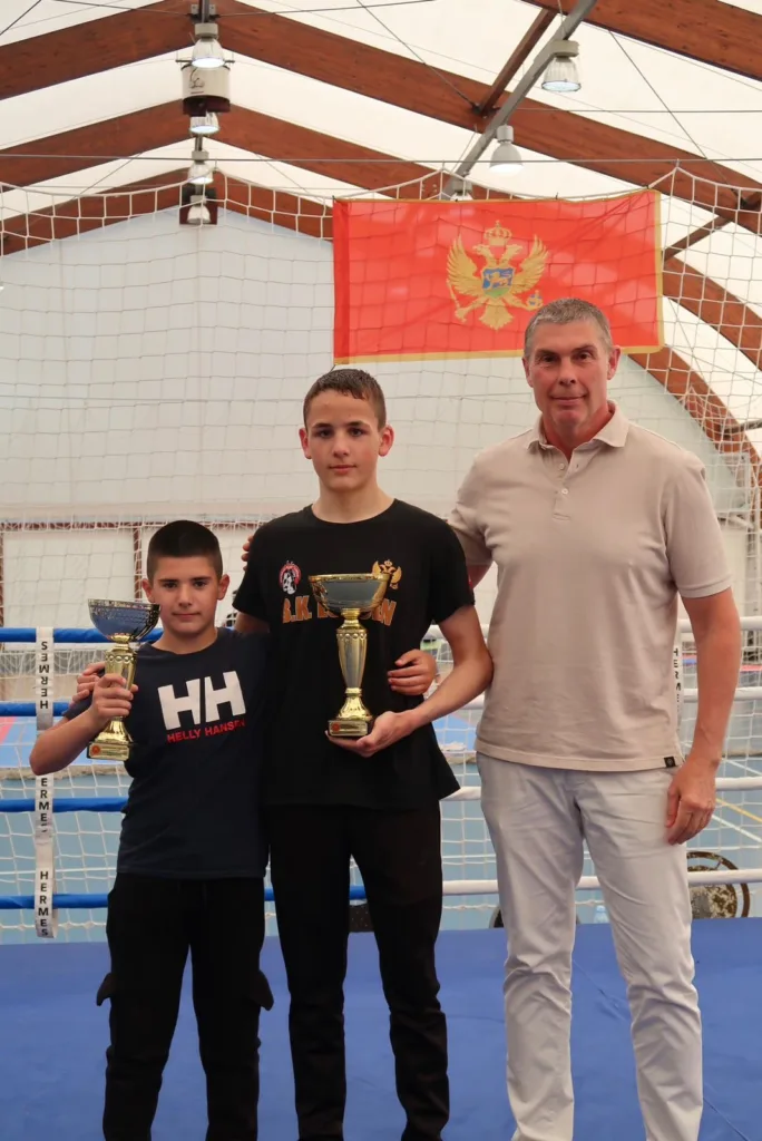 Pehari za Muratovića i Dizdarevića