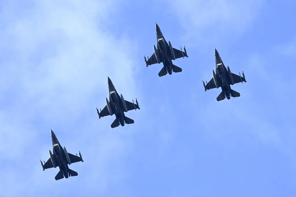 SAD šalje dodatne borbene avione na Bliski istok