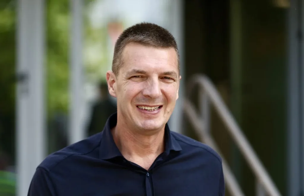 Andrej Vučić na suđenju „Vijestima“: Cilj lažnog teksta dehumanizacija i kriminalizacija mog brata, nacrtana je meta meni i porodici