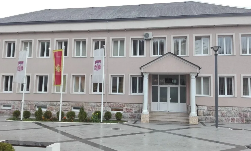 Šta se krije iza nezadovoljstva promjenom pečata SO?