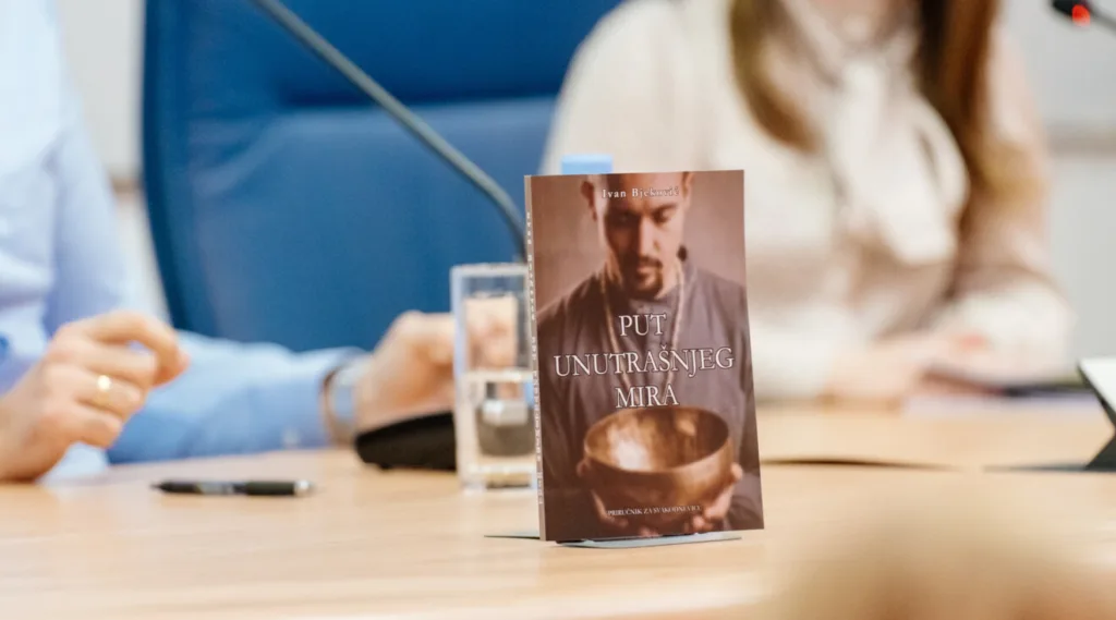 Promocija knjige Ivana Bjekovića večeras u Danilovgradu