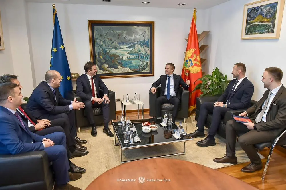 Bečić ugostio predsjednika CEV-a Roka Sikirića