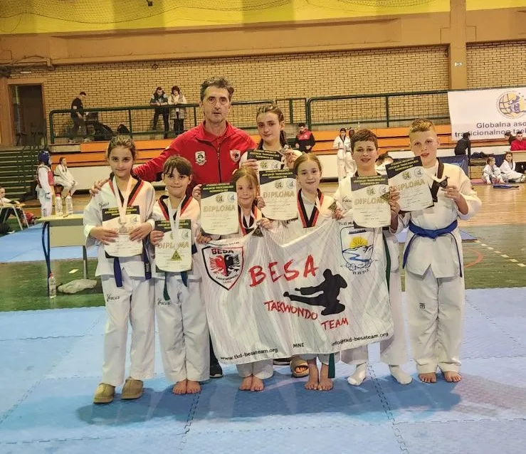 Besi sedam medalja u Visokom