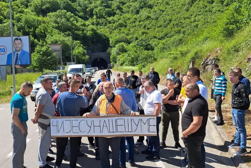 Sjutra blokada puta Nikšić – Vilusi zbog zabrane sječe u privatnim šumama