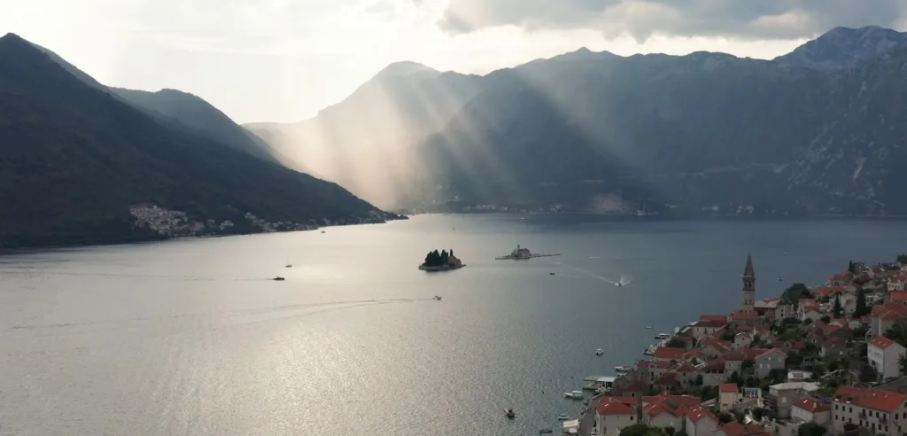 Nacionalno udruženje profesionalnih ribara predalo  dopis Vladi i Skupštini – traže da im se riješe dugogodišnji problemi