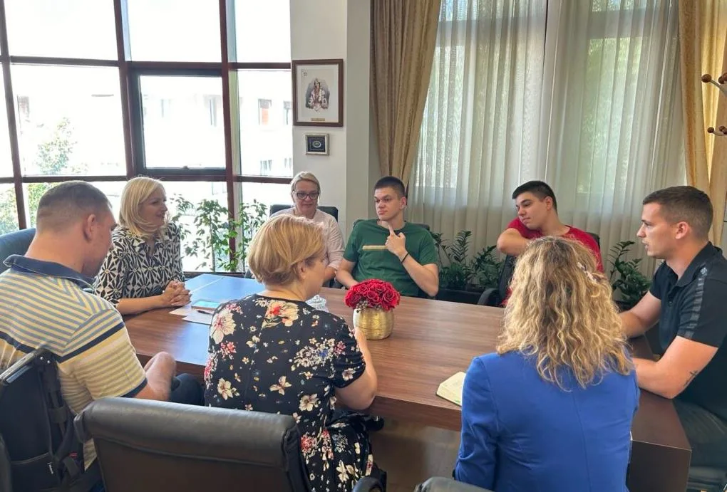 Borovinić Bojović ugostila plivački klub MAKO nakon sjajnog uspjeha na Podgorica Openu: Vaš uspjeh je uspjeh svih nas