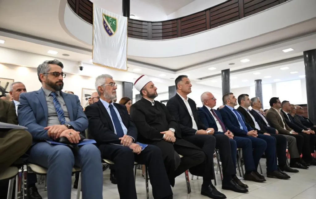 Mustafić: Jezičko trajanje najbolja potvrda identiteta i kulture