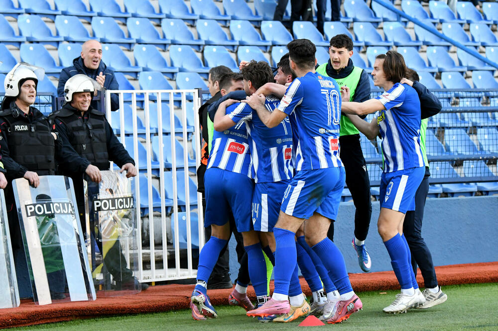 Bojović i Bulatović srušili Sutjesku i oživjeli šampionske nade, Grofov povratak okrunjen pobjedom; Dečić preuzeo drugo mjesto od Mornara