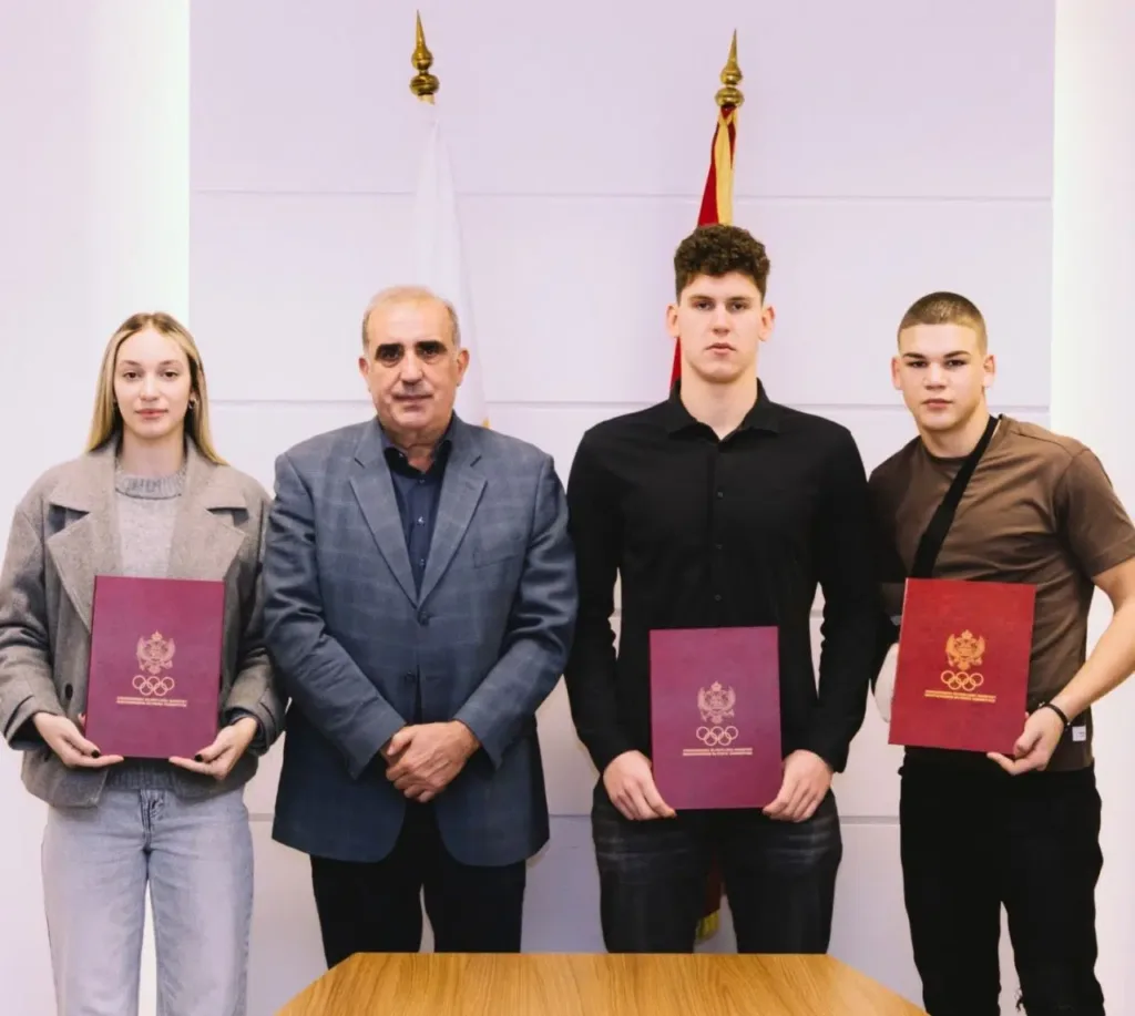 Gojković, Knežević i Roganović stipendisti COK-a