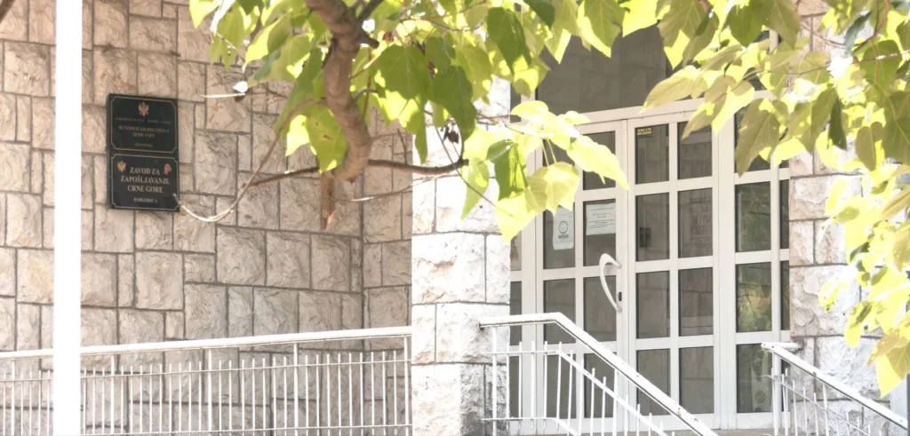 Pola miliona eura za program osposobljavanja odraslih