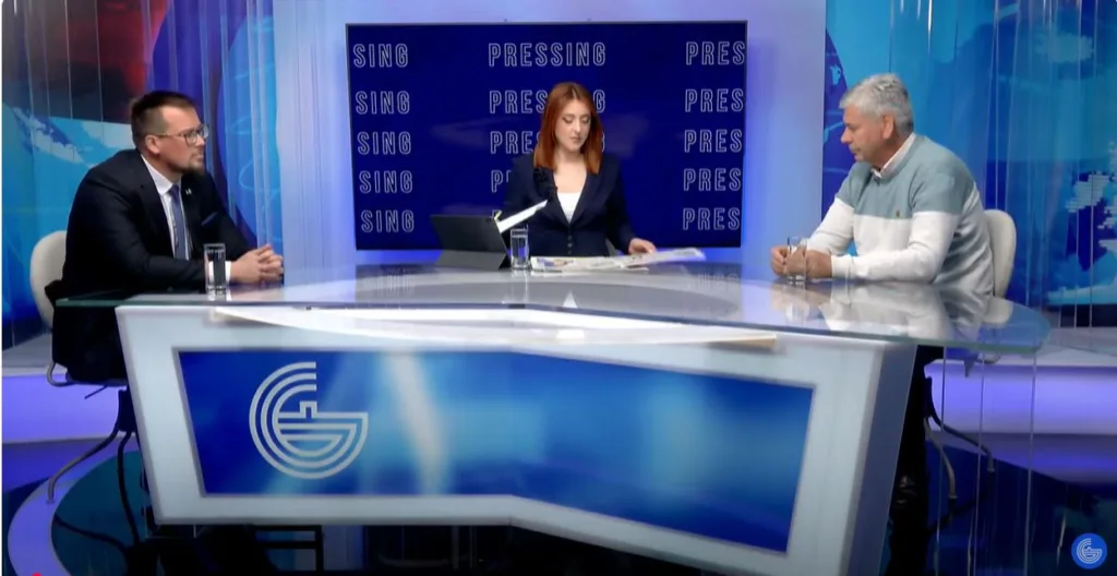 Savić: Neće doći do nestabilnosti Vlade zbog sporazuma sa UAE