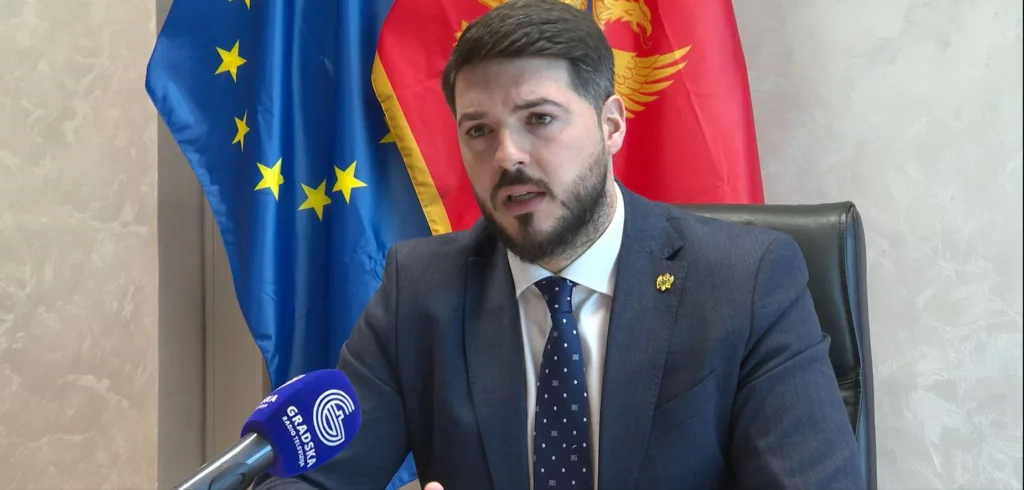 Izdavanje pomorskih ličnih karata našim pomorcima počinje u junu