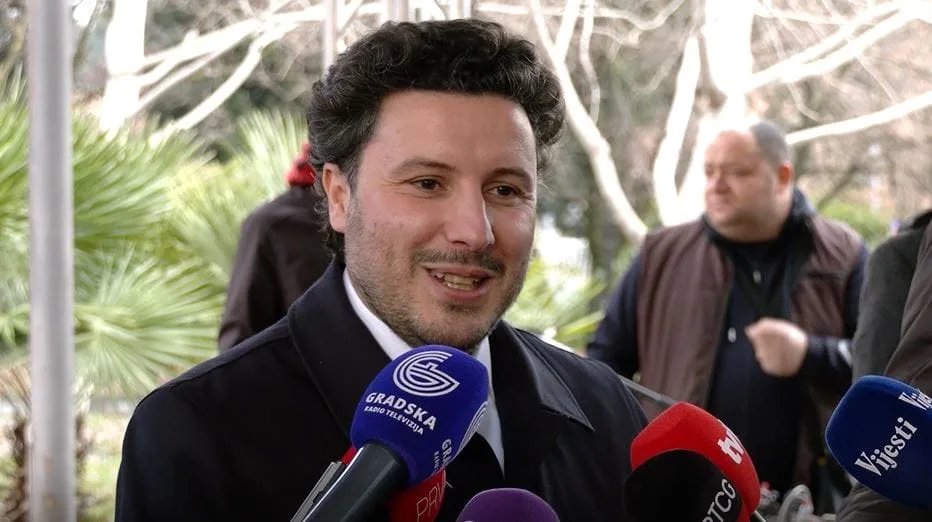 Abazović: Sud odbacio Lazovićevu tužbu protiv mene