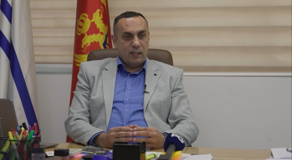 (VIDEO) Kovačević: Dnevno imamo oko 200 prijava građana za nepropisno parkiranje, napiše se do 70 kazni